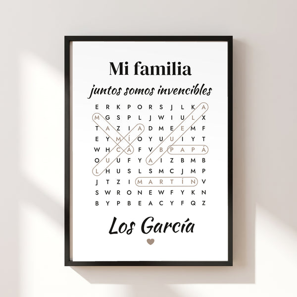 Cuadro sopa de letras personalizado con los nombres de la familia