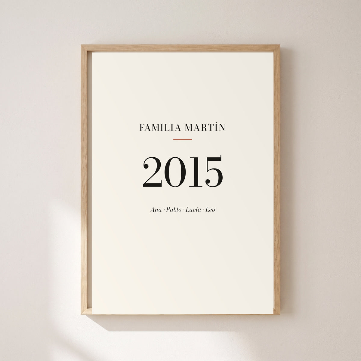 Lámina «Familia desde» con el apellido y el año, personalizada, en marco de roble