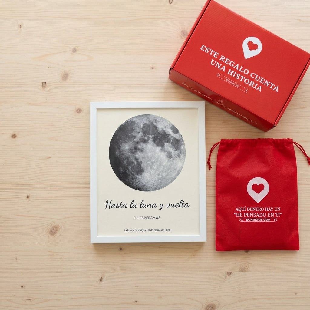Cuadro fase lunar personalizado de baby shower junto a la caja y la bolsa de regalo de Donde Fue