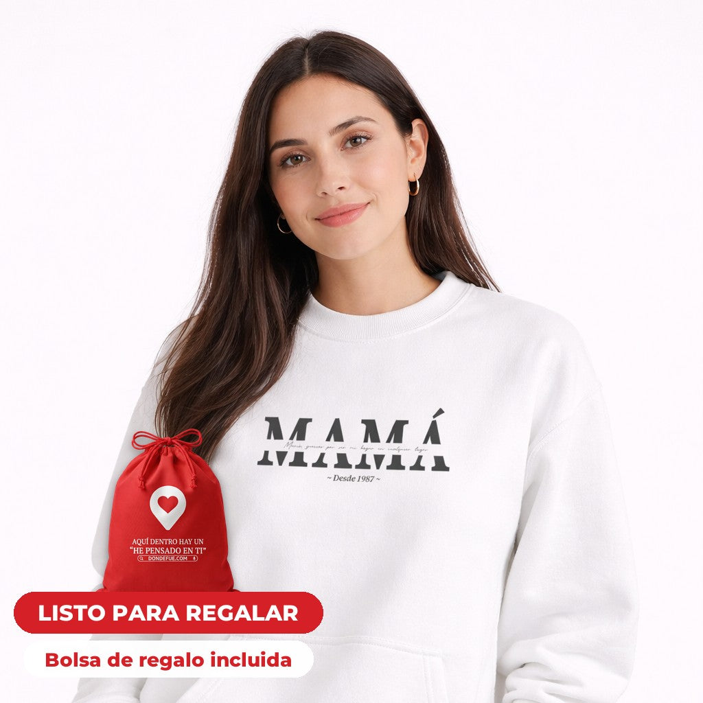 Camiseta o Sudadera Mamá con Dedicatoria — llega en su bolsa de regalo, listo para regalar
