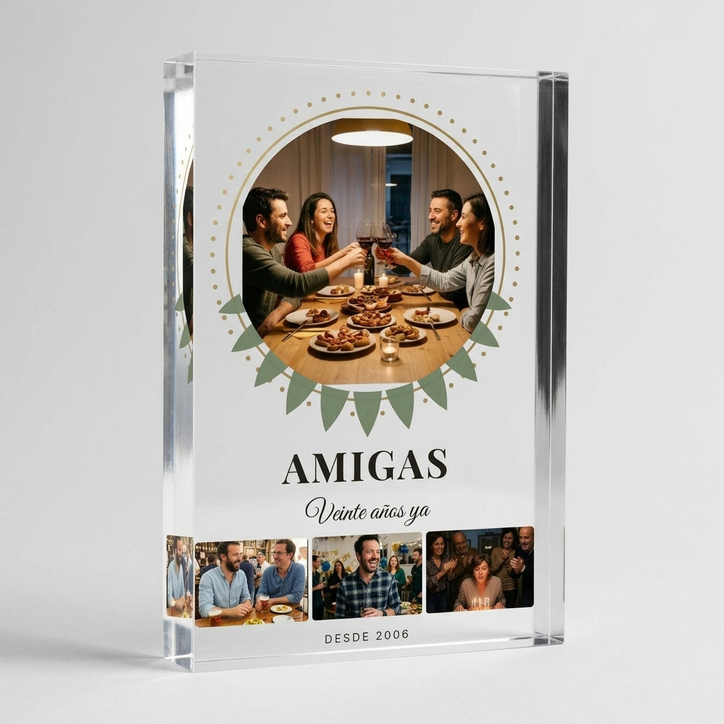 Bloque macizo de 2 cm de la placa de metacrilato personalizada con una foto circular, visto de canto