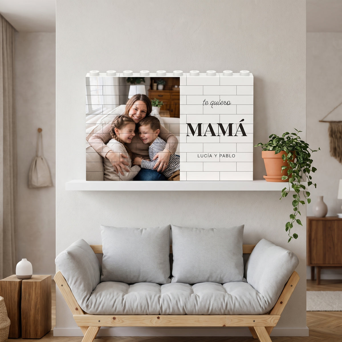 Cuadro de bloques para mamá con foto, en un salón