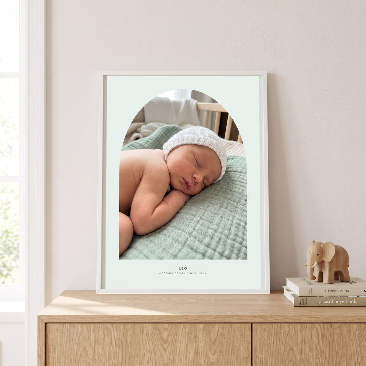 Cuadro fotopóster del bebé personalizado con su foto, nombre y datos de nacimiento