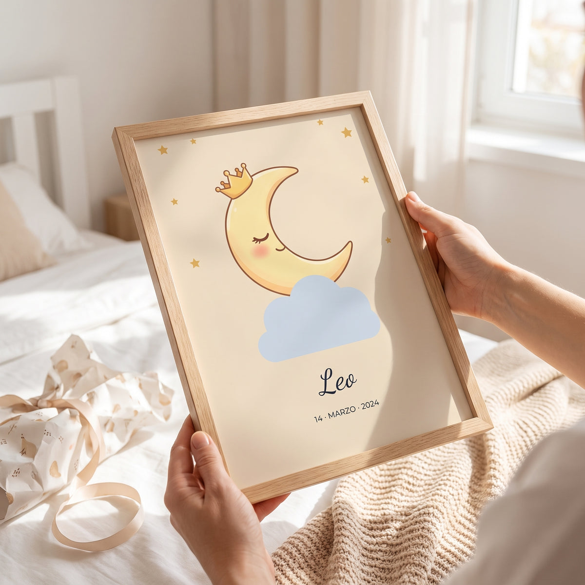 Cuadro personalizado de nacimiento con luna con corona y nombre, regalo para bebé