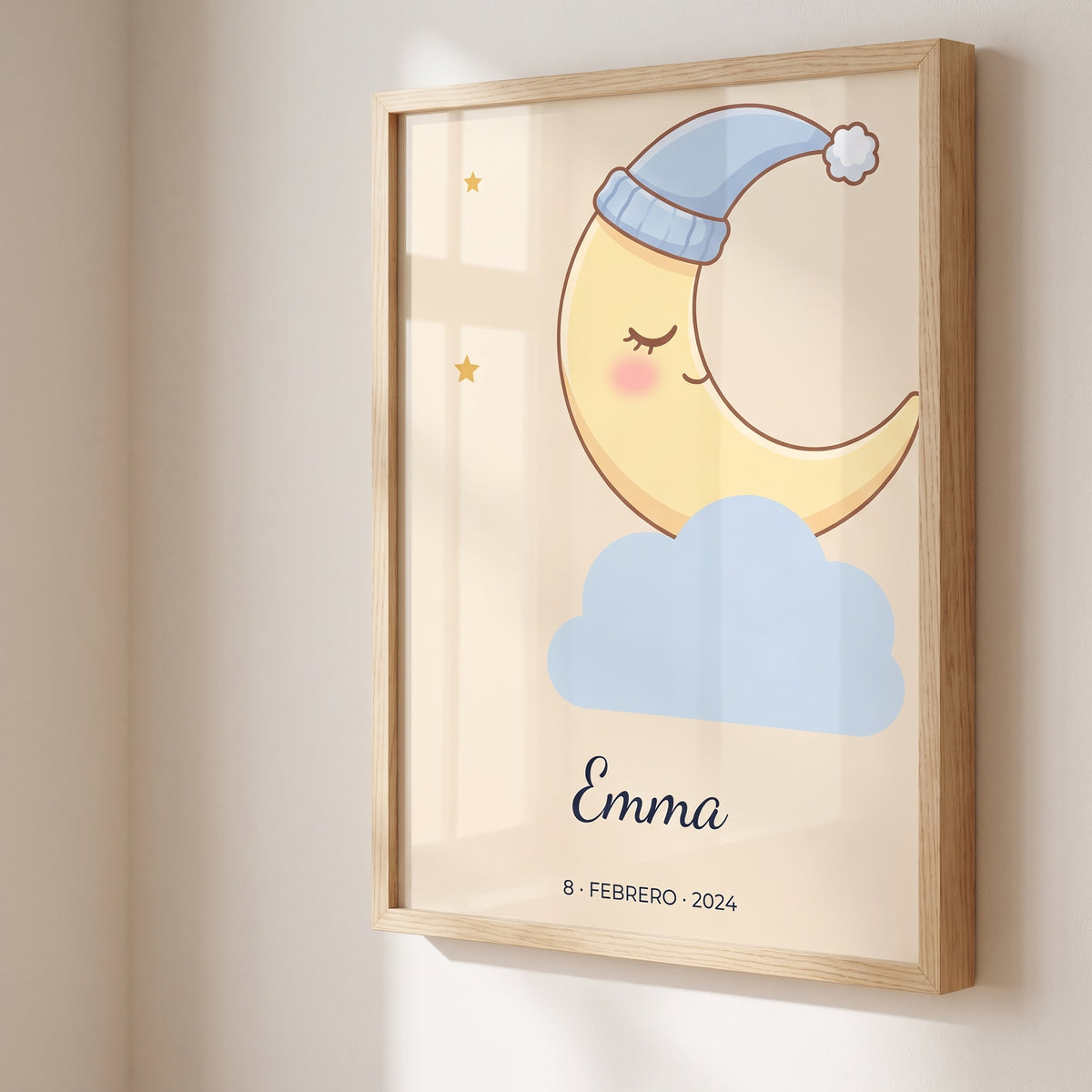 Cuadro infantil personalizado con luna y nombre, detalle de cerca del dibujo y el nombre