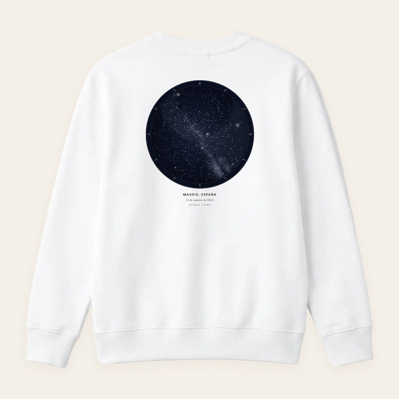 Sudadera blanca sin capucha personalizada con el mapa estelar de vuestra noche, estampado en la espalda