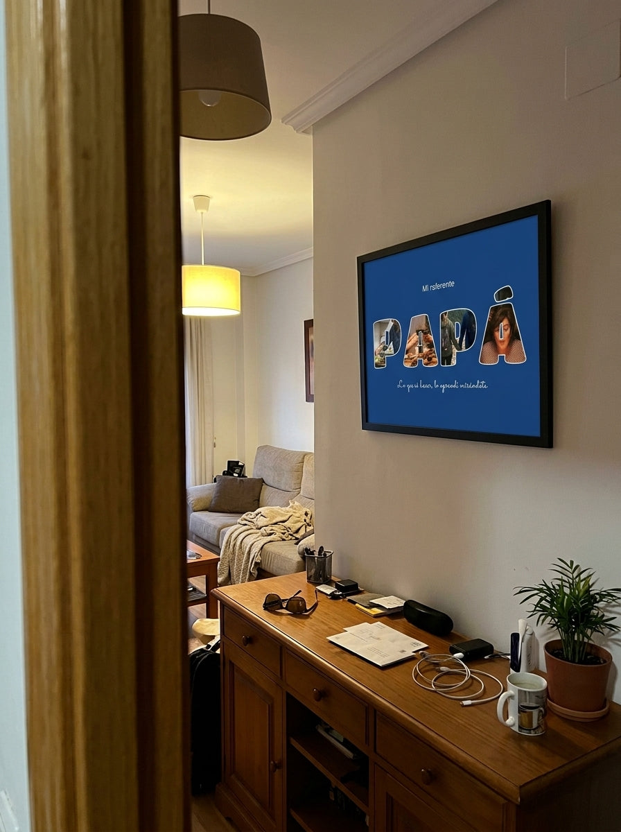El cuadro letras con fotos personalizado del Día del Padre visto desde la puerta del salón
