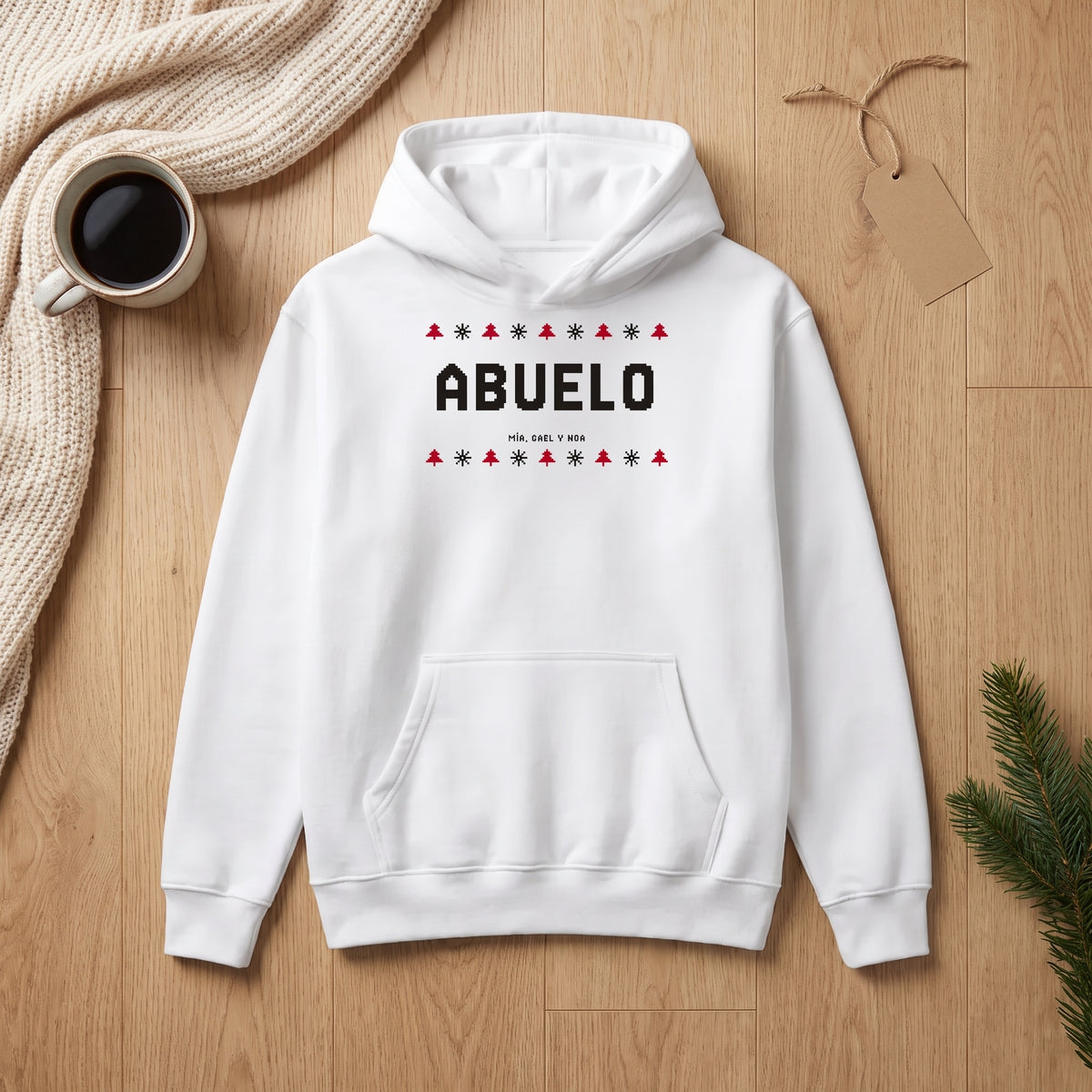 Sudadera con capucha blanca personalizada con ABUELO en estilo jersey navideño de punto y los nombres de los nietos, vista de plano