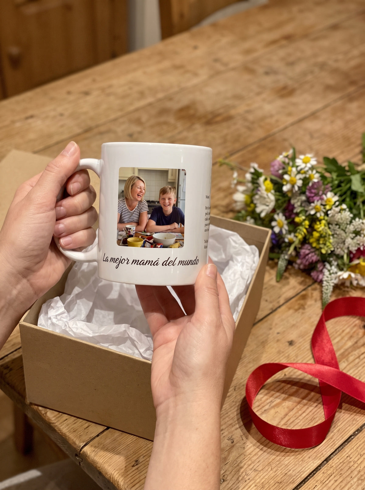 Taza La mejor madre del mundo con foto (La mejor mamá del mundo): sacada de su caja de regalo